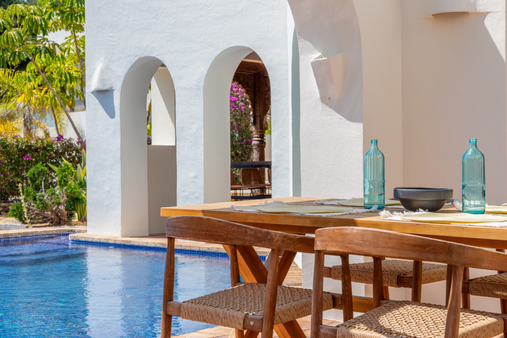4134N - Villa im Ibiza Stil mit Meerblick zu kaufen in Moraira